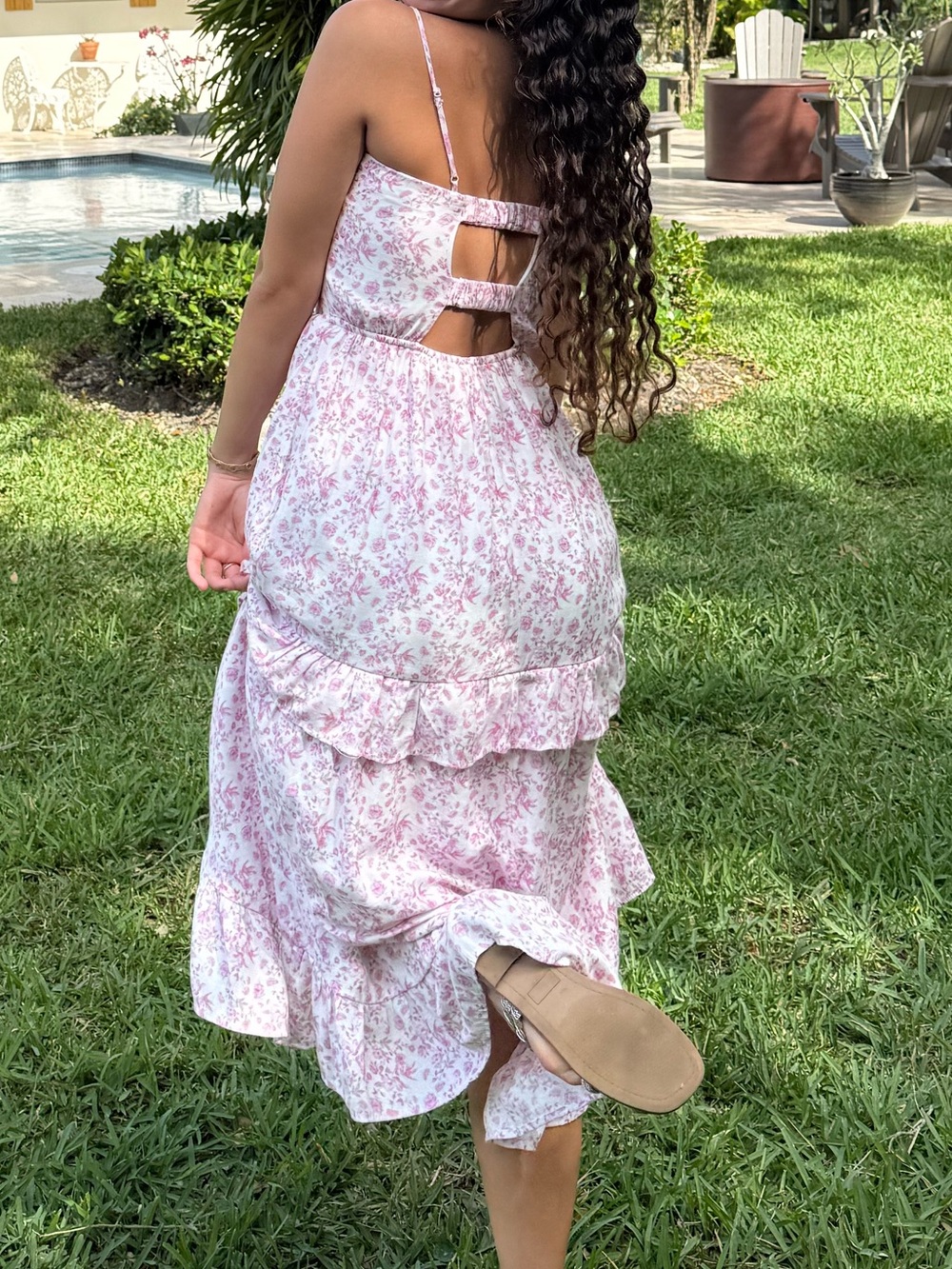 Floral Pink Tiered Midi Dress - Women - Picture 2 of 3
